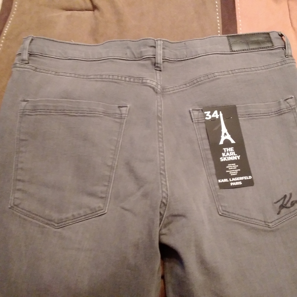 Jeans - Picture 4 of 5